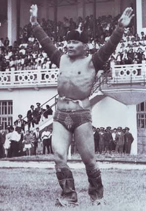 Дарийн Дамдин